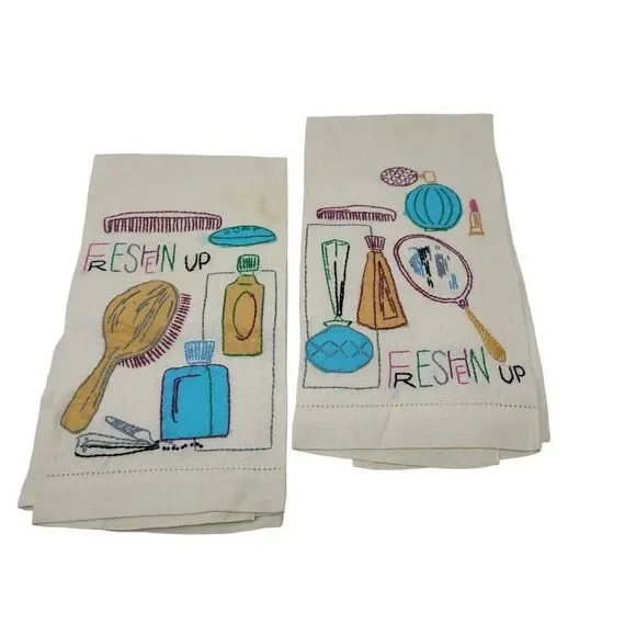 Vtg 60s Embroidered Linen Hand Towel Set Kitschy Vanity Bathroom Prop Display‎