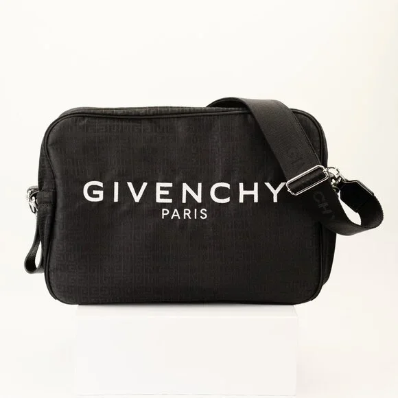 Givenchy 4G Logo Print Travel Bag, Black