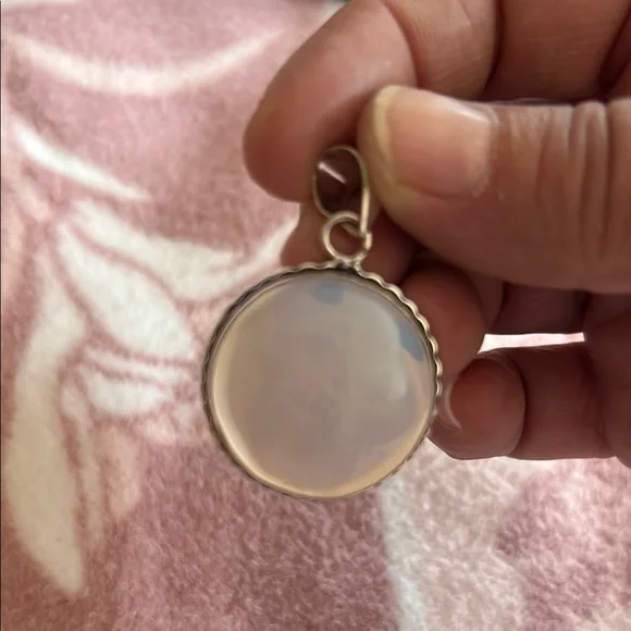 Round Opalite Glow Pendant –