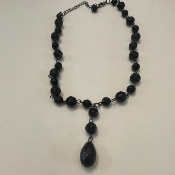 Elegant Black Beaded Necklace