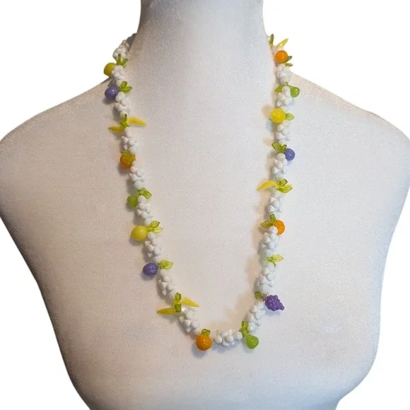 Vintage‎ Style Fruit Salad Plastic Bead Necklace White Popcorn Grapes Bananas
