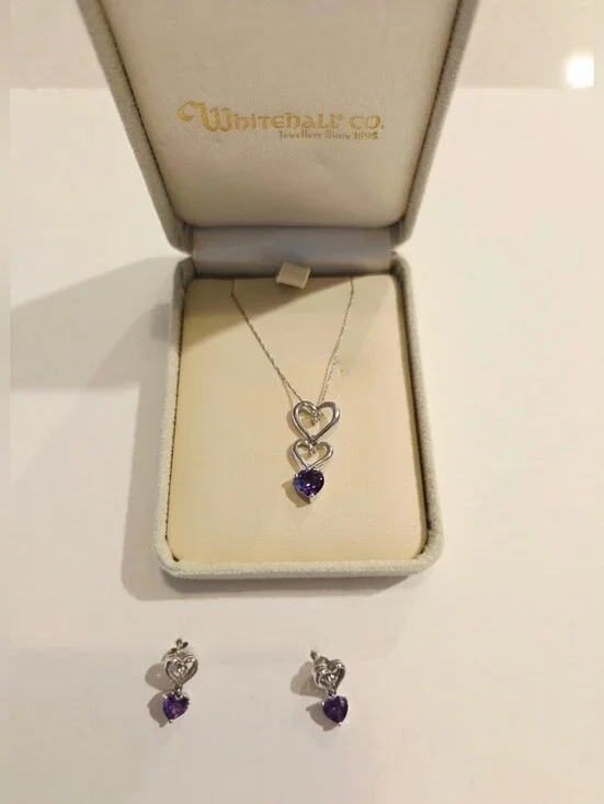 10k White Gold Amethyst Pendant and Earrings