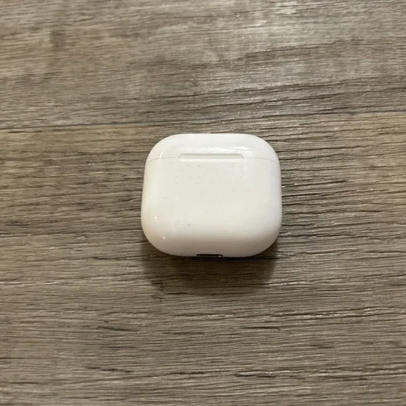 Apple AirPods 4 ANC - Replacement Charging Case - A3059