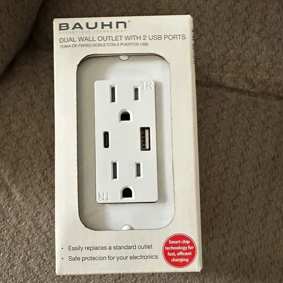Dual Wall Outlet with USB Ports - White