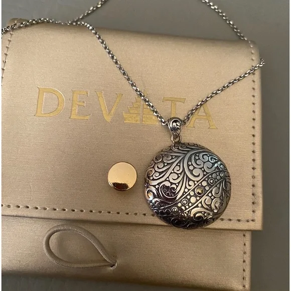 Devata Sterling silver & 18k Bali Pendant