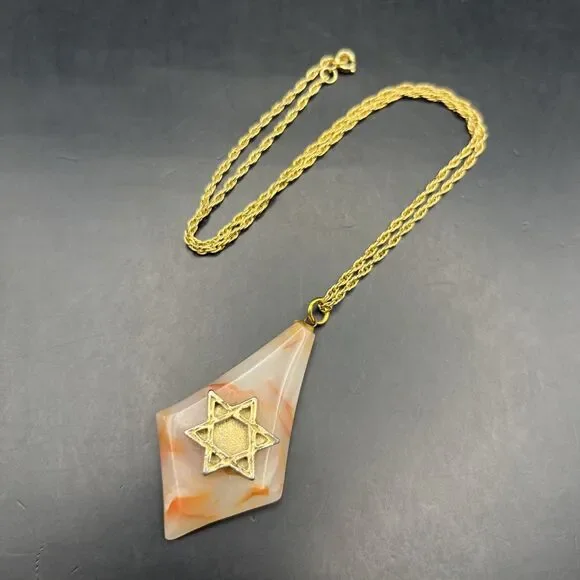 Vintage Jewish Star of David Pendant Necklace Gold Tone Gemstone Stone