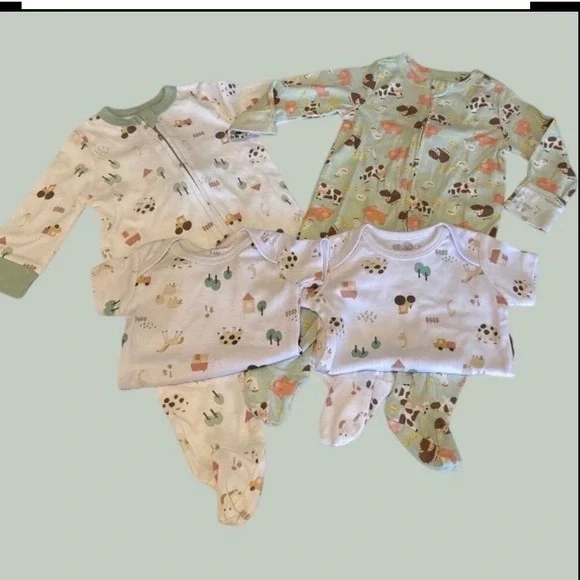 Old Navy Lila & Jack Baby Farm Animal Pajamas Bodysuits Bundle 0-3M 4pc Set