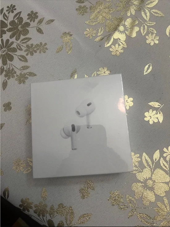 Apple AirPods Pro True Wireless Earbuds — White