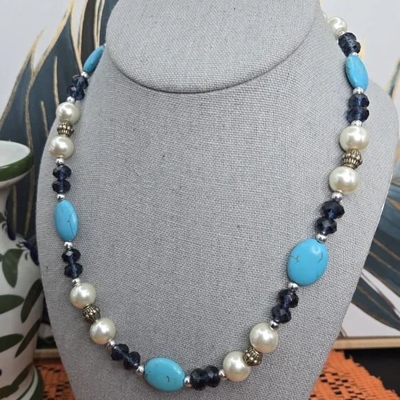 Blue and Pearl Glass Beaded Necklace