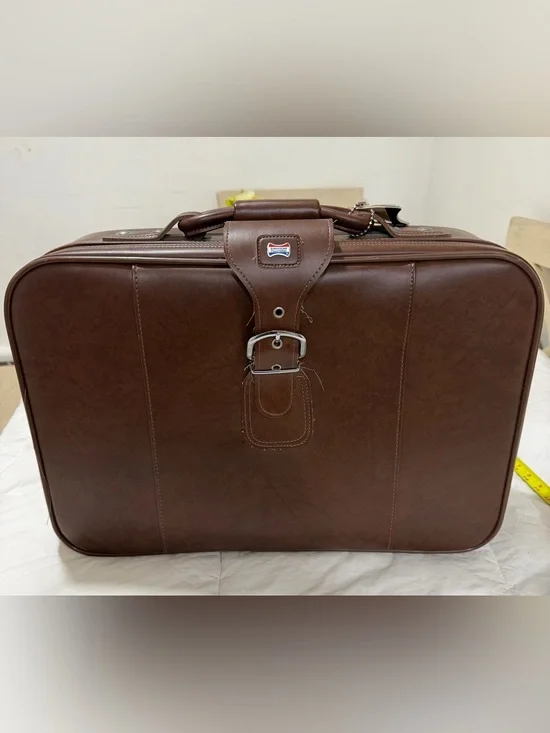 Vintage Brown Leather Briefcase - Classic Men's Work Bag