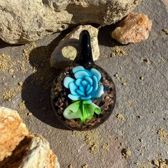 Vintage Authentic Murano Italian Hand Blown Lamp Work Glass Pendant