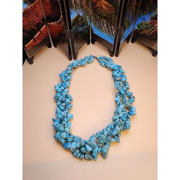 Vintage TURQUOISE Chip Necklace Chunky Strand Knotted Bead 20