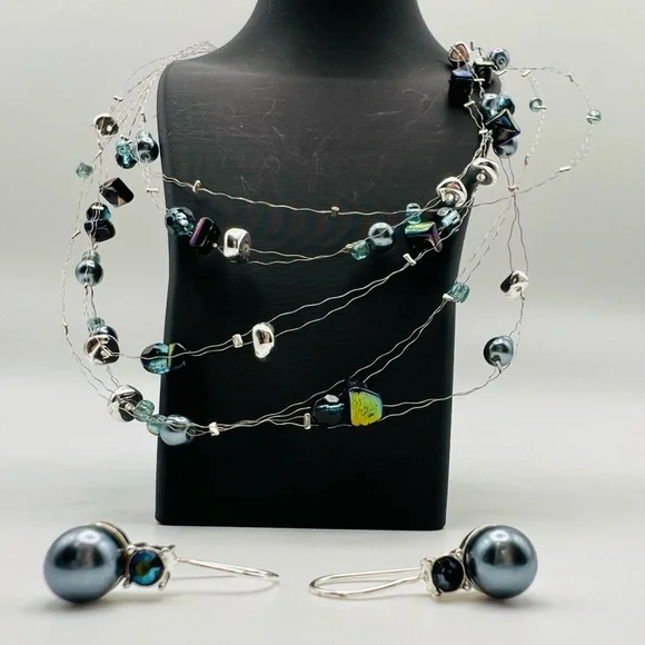 Avon Peacock Multistrand Necklace & Earrings Gift Set 2005