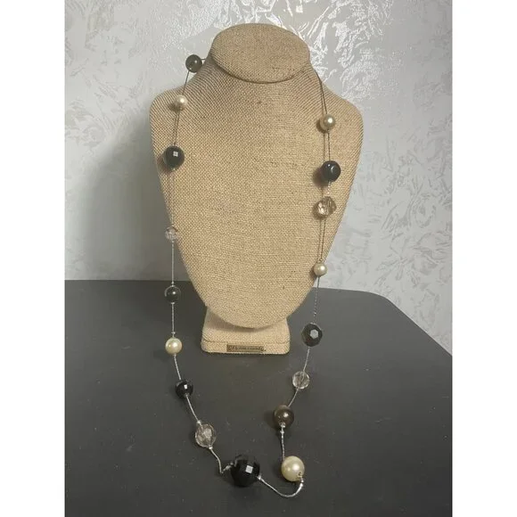 Black & Clear Beaded Necklace With Pearl Accents