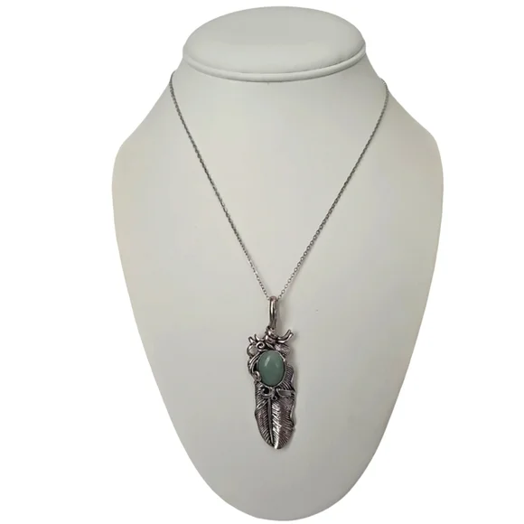 NWT Oval Stainless Steel Green Tourmaline Feather Pendant Necklace