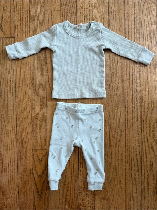 Quincy Mae Light Mint Green Baby Thermal Top & Apple Print Leggings Set