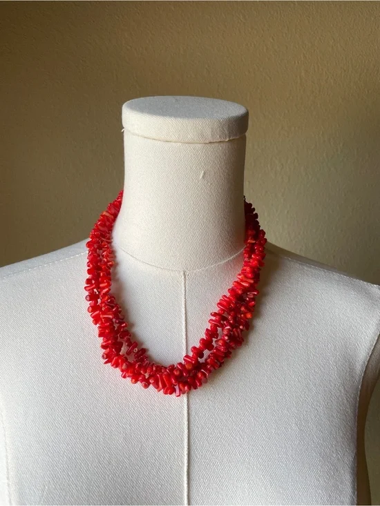 Multi-Strand Coral Necklace - Women Vintage Jewelry