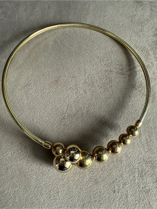 Elegant Gold Bead Necklace - Polished Sphere Accent