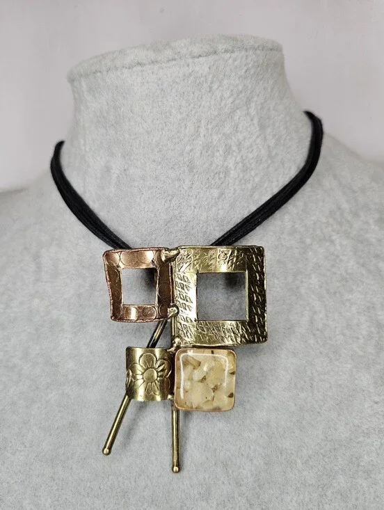 Trisha Waldron NWT Mixed Metal Geometric Pendant Necklace Earring Set 16-19