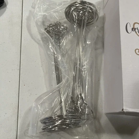 12 Heart Placecard Holders Silver 8 In Tall For Wedding Party‎