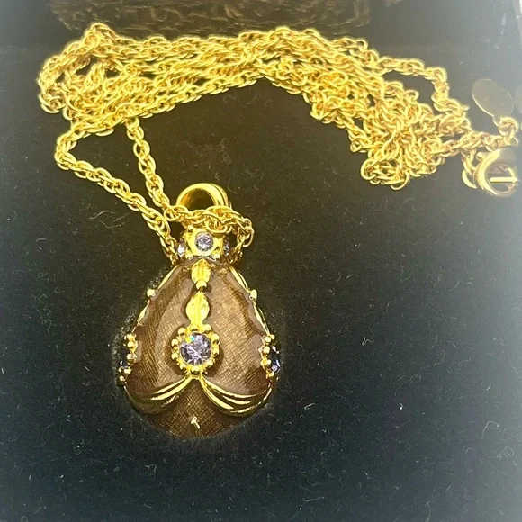 Joan Rivers Egg Pendant Necklace Gold Tone Enamel Crystal Vintage with Box