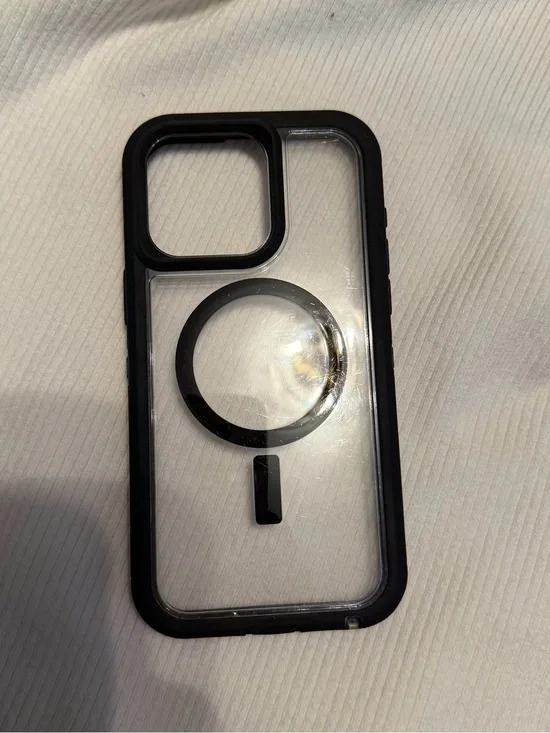 Apple Clear MagSafe iPhone Case with Black Trim iPhone 15 pro max