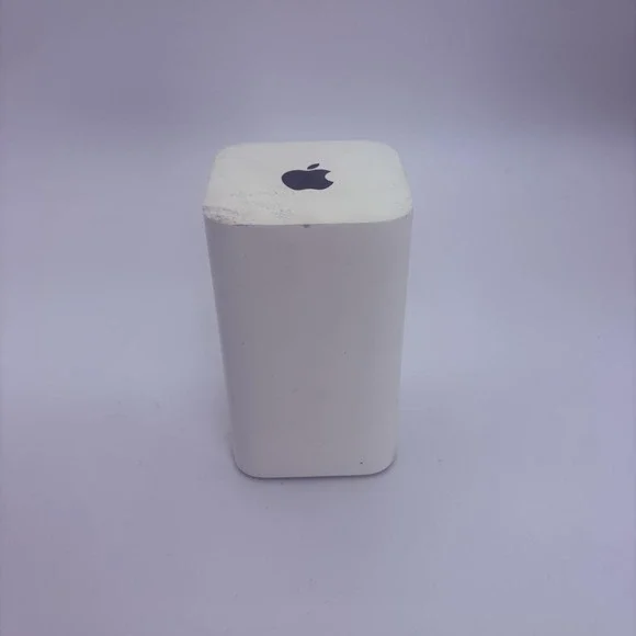 Apple AirPort Extreme A1521 Dual-Band Wi-Fi Router 1300 Mbps Gigabit White