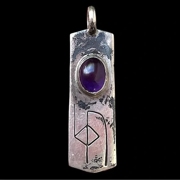 Vintage Sterling Silver Amethyst Cabochon Bar Pendant Southwestern Style