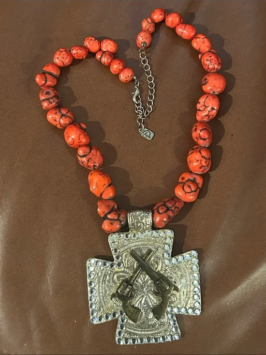 Vintage You &i Bold reddish 2 Guns Bead Necklace w/ Ornate Silver Cross Pendant