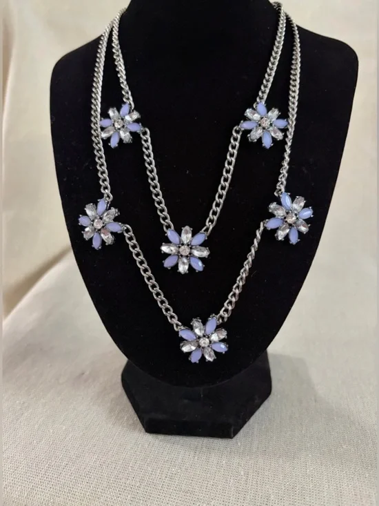 Silver Chain Multi-Flower Necklace with Lavender Crystal Petals
