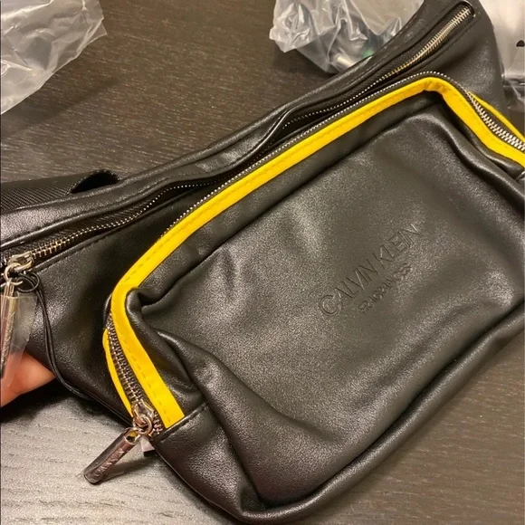 Fanny waist Pack pouch bag Calvin Klein