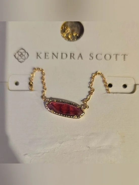 👉🍓NWT Kendra Scott Elisa Necklace in Vibrant Berry Red✨Beautiful!