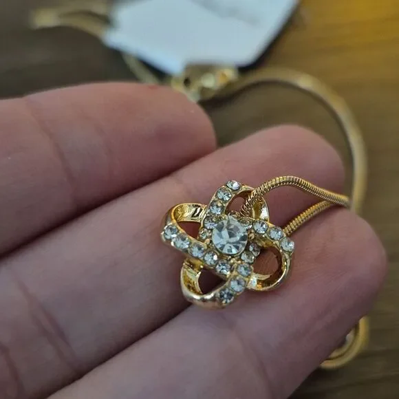Gold-Plated Love Knot Pendant Necklace Infinity Crystal Rhinestone Charm
