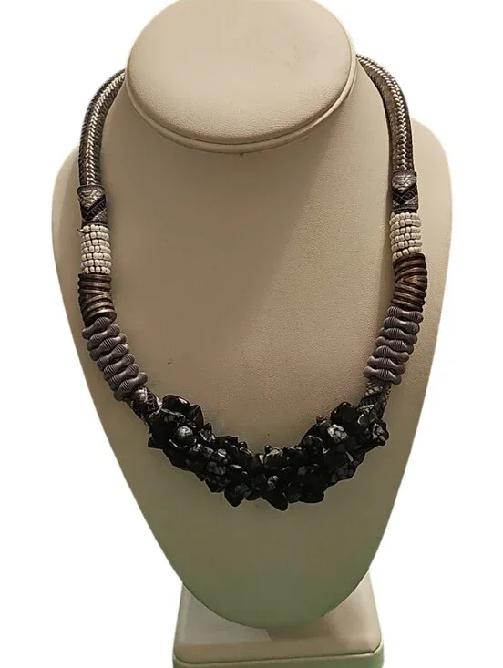 NWT Gina LAURA Statement Black Stone Mixed Materials Cluster Necklace