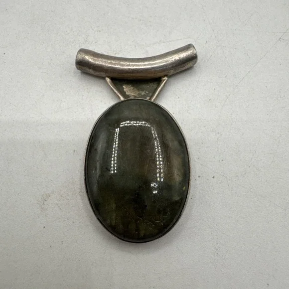 Vintage Navajo Sterling Silver Pendant W/ Large Oval Labradorite Gemstone 13.5g