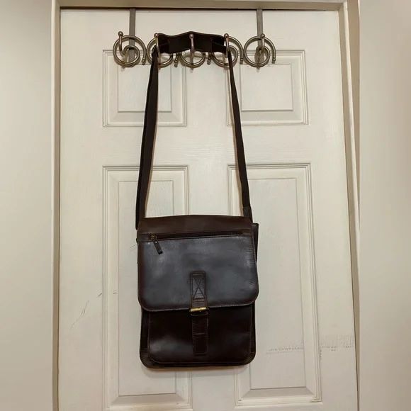 Wilson Leather Crazy Horse Leather Tablet Bag. Brown Leather.