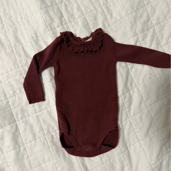 Rylee + Cru Ruffle Collar Bodysuit Burgundy 6-12M Baby Girl Knit One Piece