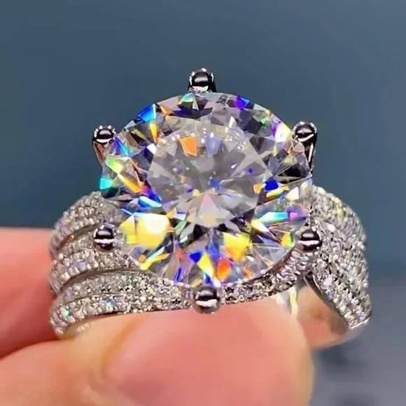 Certified 5ct. t.w. Moissanite Diamond Solitaire Luxury Engagement Ring NEW