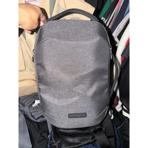 Nomatic‎ Navigator Sling 6L Bag Heather Gray Crossbody Tablet Travel Pack