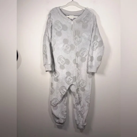 Disney Toddler Kids Gray Mickey Mouse Fleece One-Piece Footie Pajamas Size 4T
