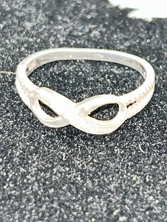 925 Sterling Silver Infinity Rope Cable Ring with Pavé CZ Accents Size 8.25
