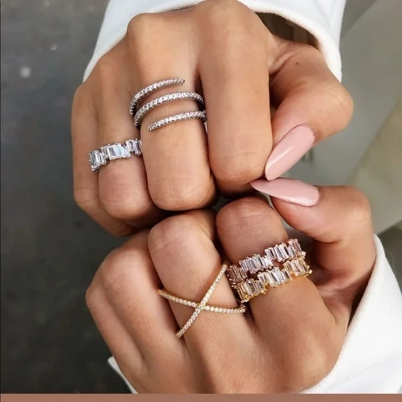 Rose Gold Baguette Ring