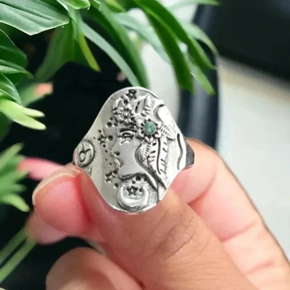 Silver Bohemian Woman Face Silver Ring