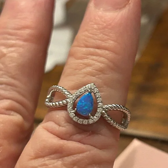 Blue opal‎ 925 Sterling Silver Ring size 8