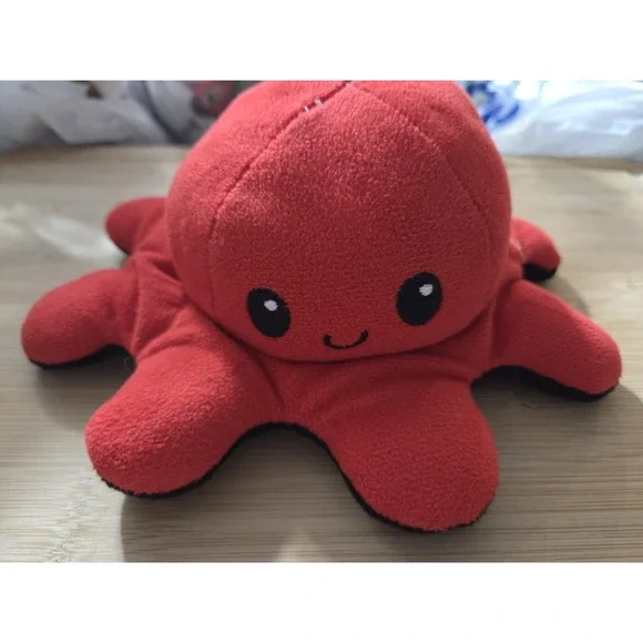 Reversible‎ Octopus Plushie Cute Flipping Octopus Changing Face Black/Red