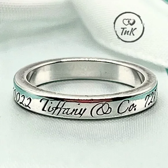 Rare & Retired - Tiffany & Co Notes Fifth Ave Ring - Size 4