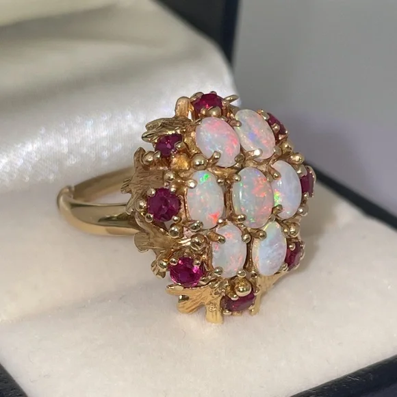 Solid Real 14K Yellow Gold Leaves Opal Ruby Bold Statement Ring Vintage Antique