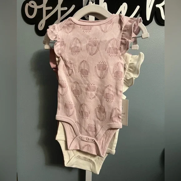 Cloud Island 3 pack Ruffle Sleeve Onesies NWT