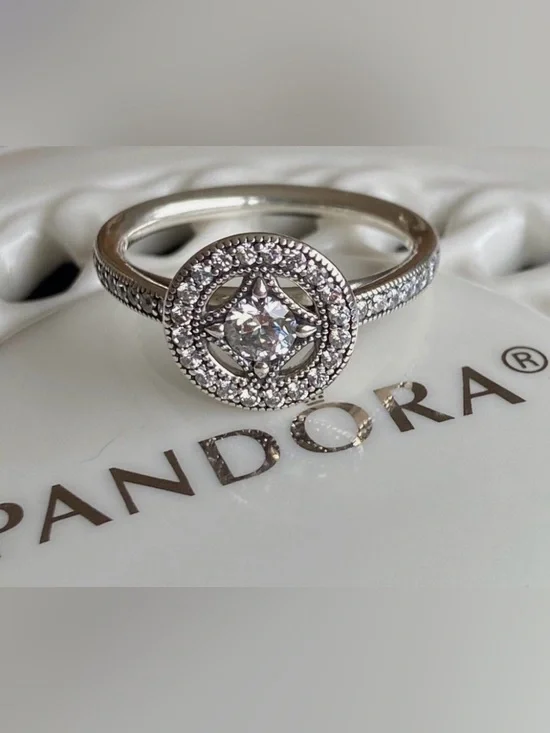 Authentic Pandora Vintage Allure Ring