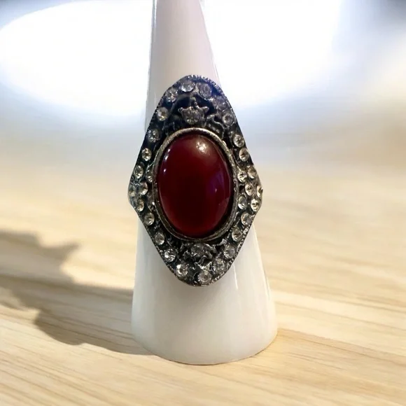 Vintage Red Stone Ring - Silver Tone - Size 9 - Statement Ring
